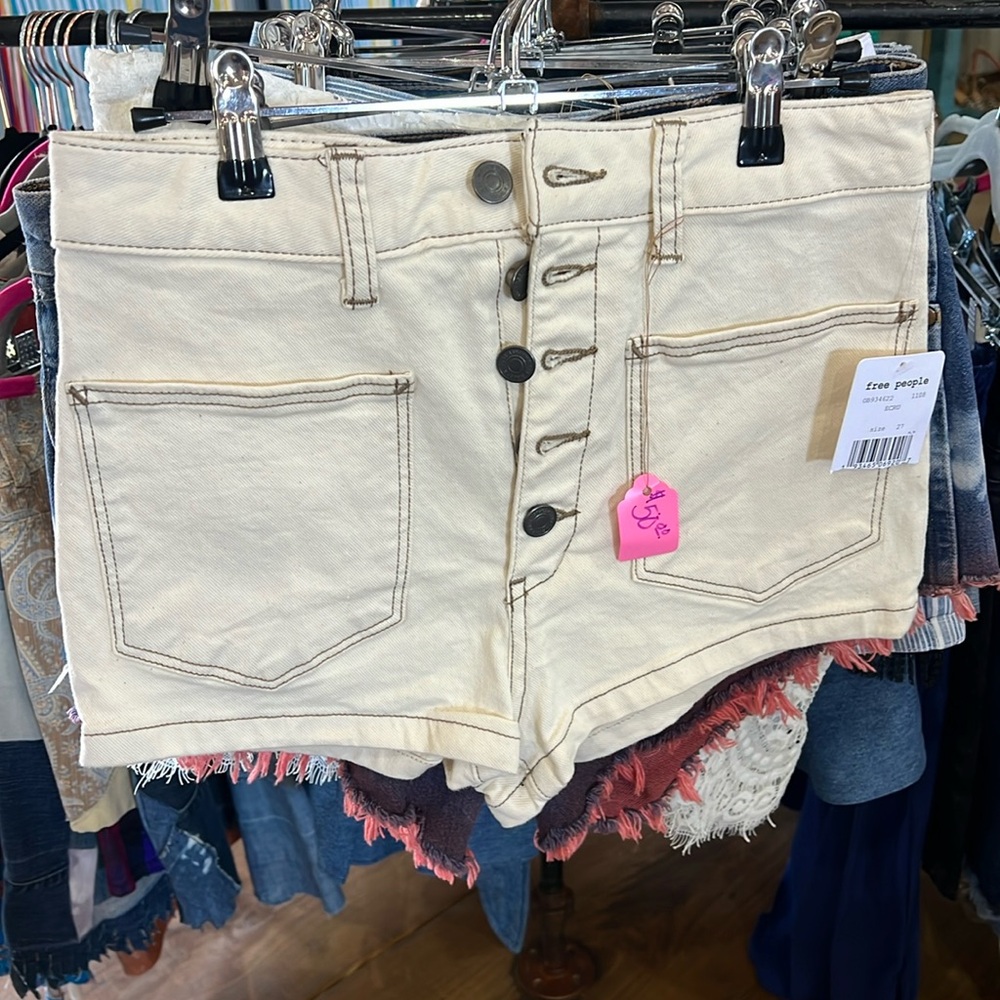 Free People shorts size 27